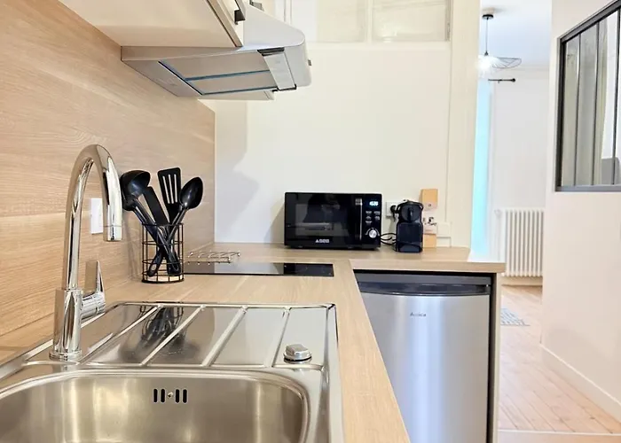 Proche Cathedrale Saint-pierre-et-saint-paul - L'echappee Nantaise *