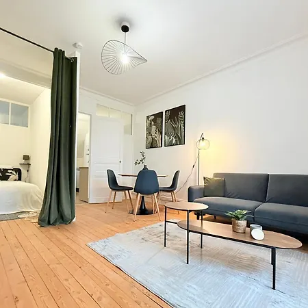 Appartement Proche Cathédrale Saint-pierre-et-saint-paul - L'echappée Nantaise