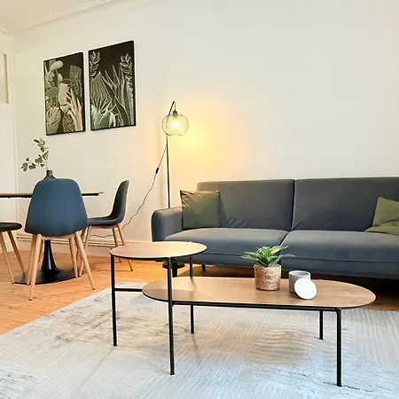 Appartement Proche Cathédrale Saint-pierre-et-saint-paul - L'echappée Nantaise *